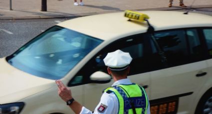 VIDEO | Automovilista denuncia extorsión de policías en Guadalupe; le pedían 15 mil pesos