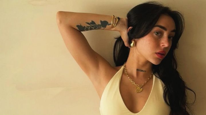 Quién es el jugador del Barcelona con el que Nicky Nicole se olvidó de Peso Pluma