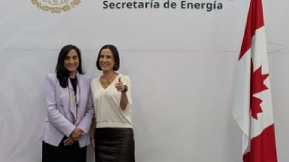 Anita Anand, ministra de Relaciones Exteriores de Canadá, se reunió con la titular de la Sener, Luz Elena González.
