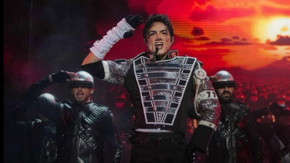 Lenny Jay protagoniza This Is Michael, el espectáculo tributo más exitoso del mundo sobre el Rey del Pop, que vuelve a la Arena Monterrey.