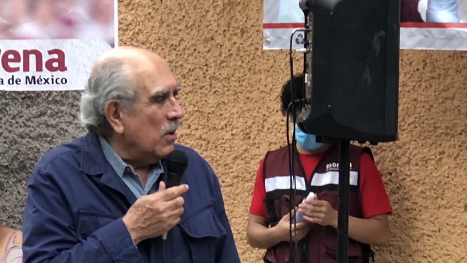 El morenista advirtió también que no existe un proyecto vigente del gobierno que aborde adecuadamente la representación popular.