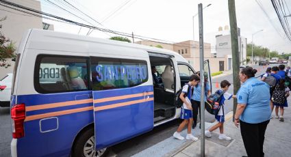 San Pedro lanza programa piloto de transporte escolar SIN COSTO