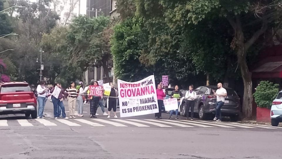 La madre de Giovanna, imputada por el delito de trata de personas, fue detenida y se encuentra en reclusión desde el 5 de septiembre de 2023.