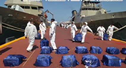 Aseguran 1.6 toneladas de cocaína frente a las costas de Guerrero