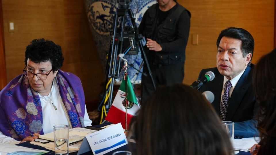 El secretario de Educación Pública, Mario Delgado, informó que en Puebla 168 alumnas y alumnos recibieron su título, mientras que en Tlaxcala 166.