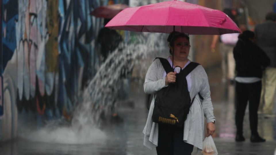 La actividad pluvial ha dejado algunos encharcamientos.