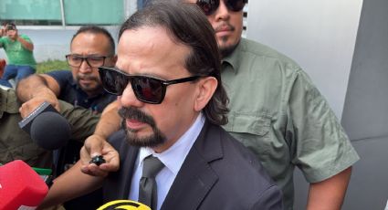 Cruz Martínez comparece tras demanda de Alicia Villarreal por violencia familiar | VIDEO