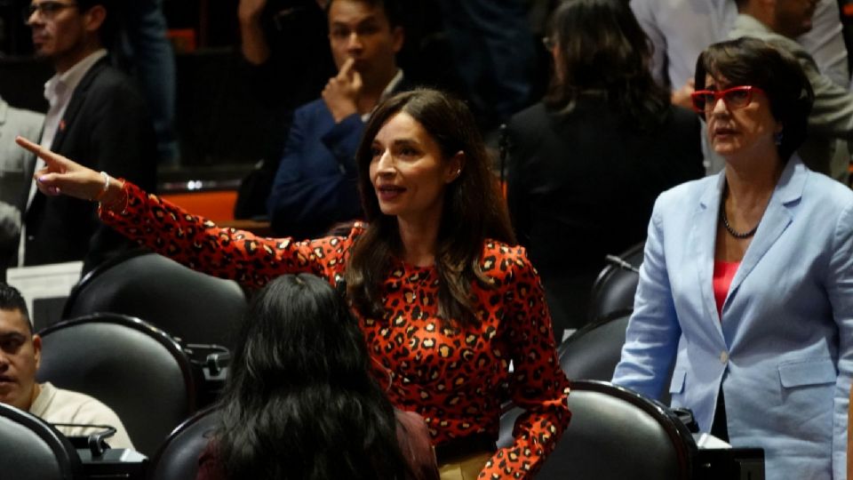 Reunión con repartidores, agrupaciones y representantes de empresas, se lleva a cabo en San Lázaro.