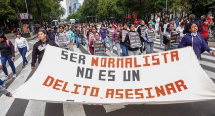 Activistas por los 43 normalistas paralizaron tres horas la Central de Autobuses del Norte