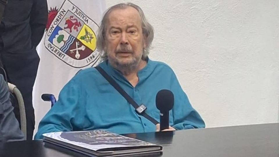 Mauricio Fernández Garza solicitó licencia como alcalde de San Pedro para continuar su tratamiento contra el cáncer.