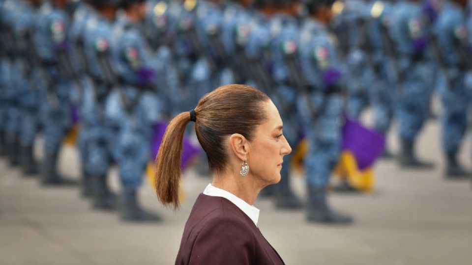”Histórica” la primera ceremonia por el Grito de Independencia encabezada por una mujer, destacan morenistas en San Lázaro.