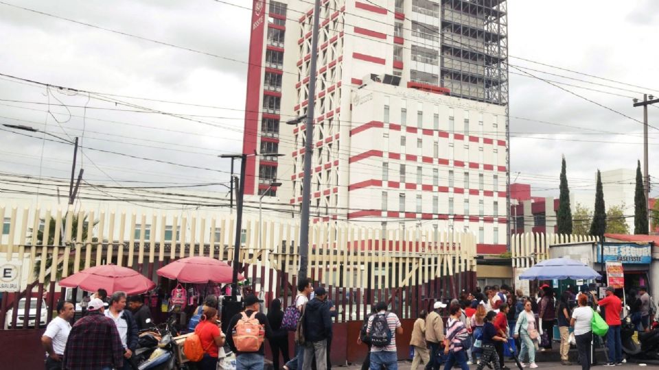 Hospitalizados y dados de alta tras explosión de pipa de gas en Iztapalapa.