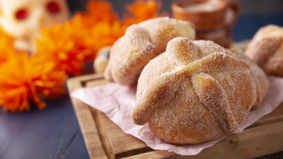 Así nació el pan de muerto: la fusión de rituales aztecas y costumbres españolas