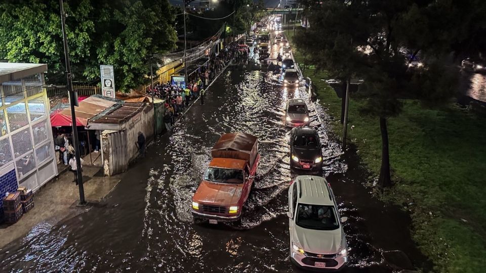Saquen impermeables y paraguas, pues este viernes 19 de septiembre habrá mucha lluvia e inundaciones.