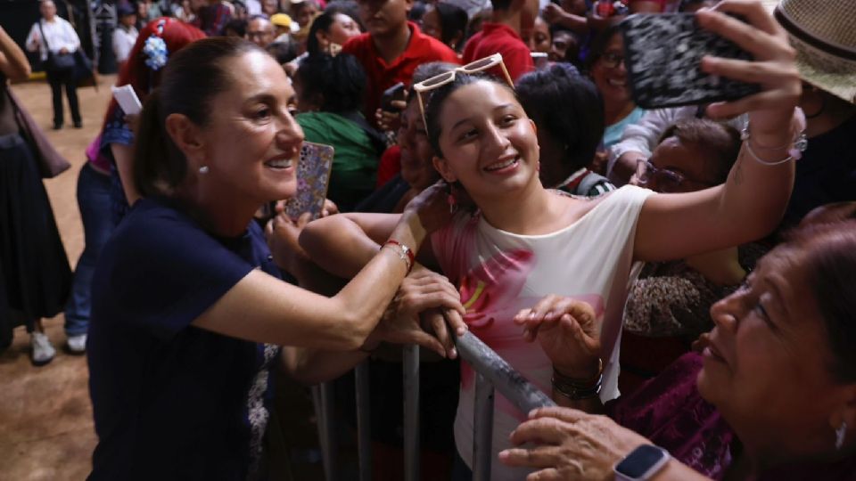 Puntualizó que en este estado, 79 mil 451 personas reciben la Pensión para el Bienestar de las Personas Adultas Mayores.