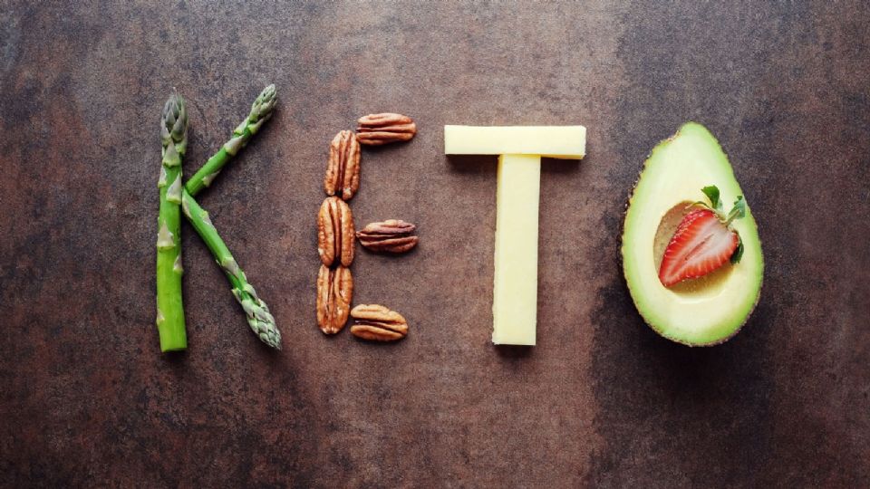 Un informe de la Academia Española de Nutrición y Dietética señala que la mitad de la población ha seguido dietas 'milagro' como la keto sin supervisión médica.