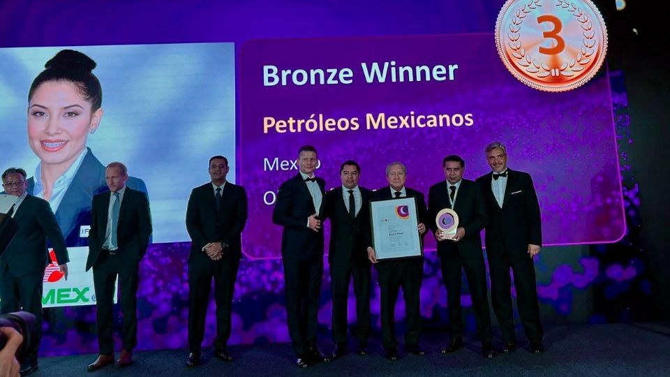 El galardón destaca la excelencia en la planeación, ejecución y operación de proyectos
de gran escala.
