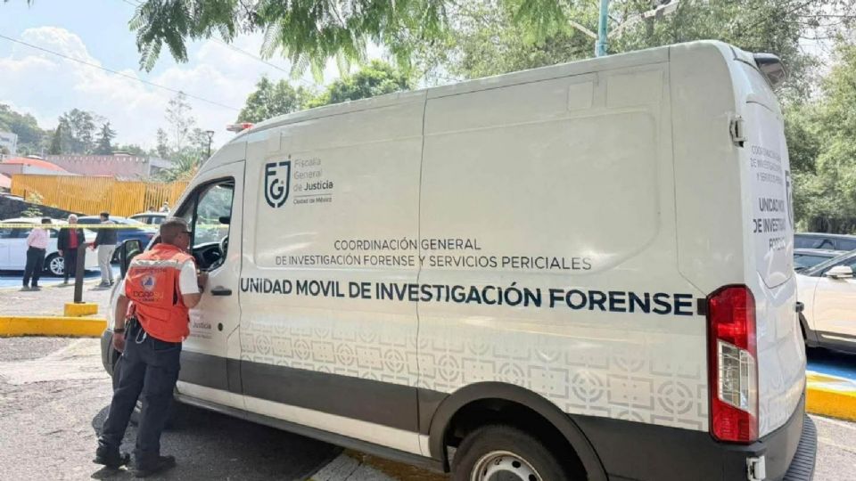 Las autoridades educativas fueron quienes atendieron la emergencia al interior del inmueble.