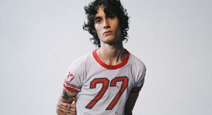 "I Barely Know Her": Fantástico y triste debut de Sombr