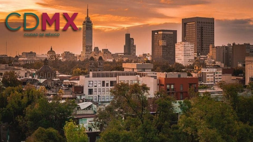 Con probabilidades de 80 por ciento de lluvia, entérate a qué hora lloverá más hoy en la CDMX.