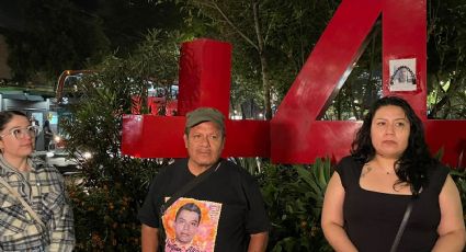 Padres de Ayotzinapa piden al gobierno no obstaculizar marcha de este viernes