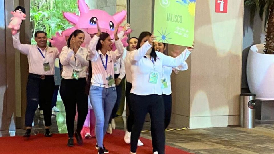 El Proyecto VA , ganador por segunda ocasión en la convocatoria nacional de Somos el Cambio, ha impactado a cerca de 40 comunidades y 120 alumnos.