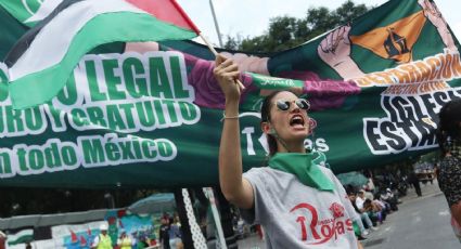 Mitin por el derecho al aborto no llega al Zócalo, reclaman exceso de vigilancia