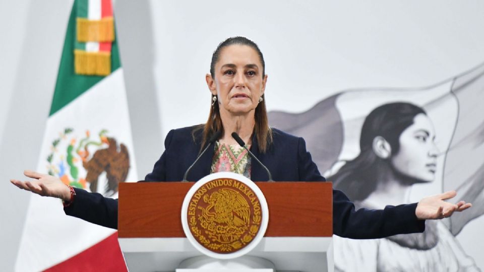 Claudia Sheinbaum, presidenta de México, durante su intervención en la conferencia matutina.