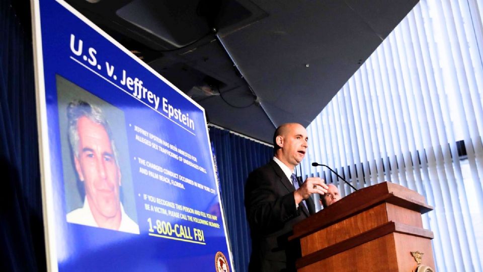 El caso de Jeffrey Epstein ha continuado generando controversia.
