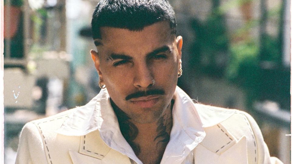 Fotografía promocional cedida por Marco Perretta donde aparece el artista puertorriqueño Rauw Alejandro. Rauw Alejandro lanzó este viernes su sexto álbum de estudio.