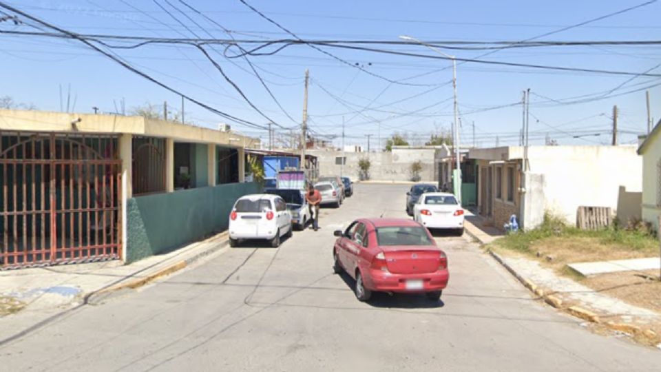 Peritos de la Fiscalía realizaron las investigaciones tras el ataque a balazos en la colonia Tres Caminos de Guadalupe.