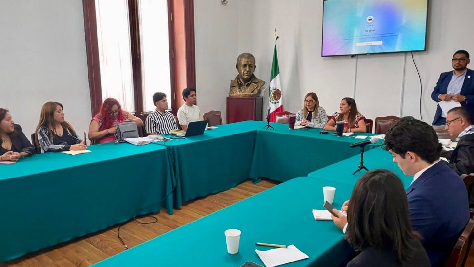 Cada uno de los locatarios externaron su inquietud sobre el estado actual de la infraestructura de los mercados.