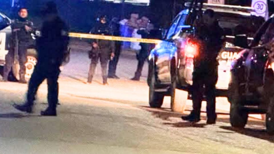 La colonia Privada San Antonio en Allende fue escenario de un ataque armado que dejó dos muertos y un herido.