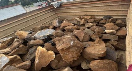 Detienen policías a tres por extracción de piedra de monte en Milpa Alta