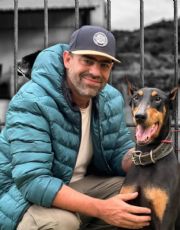 Foto descriptiva de: VIDEO | Arturo Islas denuncia malas condiciones de perros rescatados de Refugio Franciscano