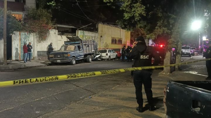 Acribillan a tres hombres cerca del Reclusorio Norte
