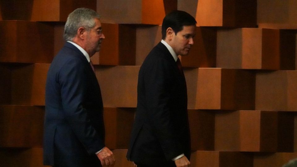 Los funcionarios abordaron los principales retos que enfrenta la agenda bilateral.