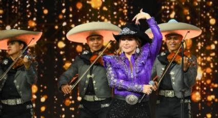 Alicia Villarreal reaparece irreconocible y desata rumores de rejuvenecimiento facial