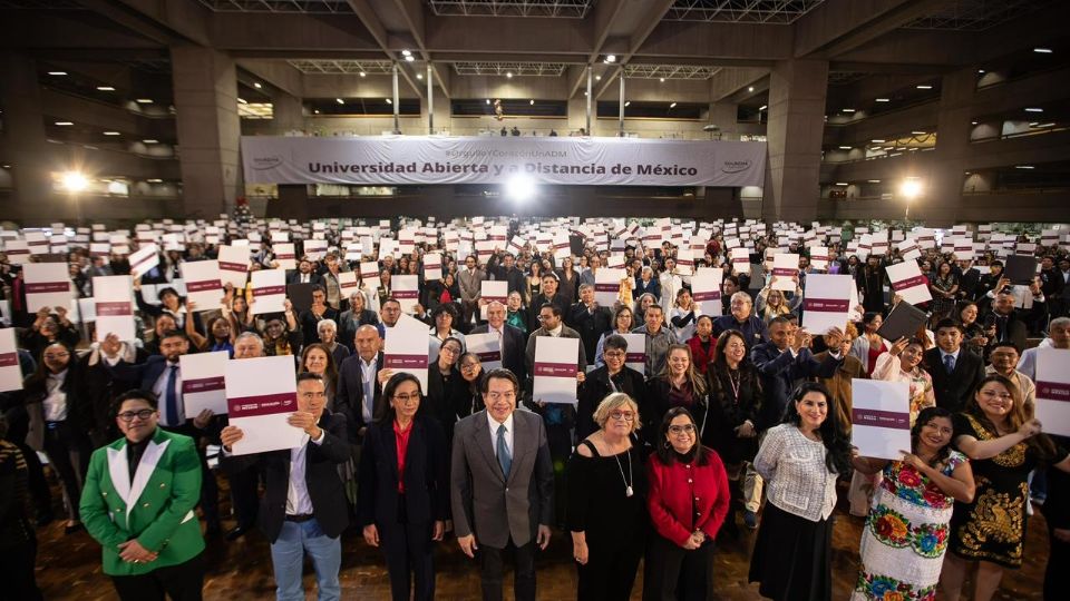 En 2025, casi 6 de cada 10 títulos profesionales fueron para mujeres, destacando su incursión en el ámbito militar.