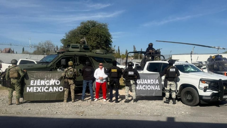 'Nacho Vega', líder de Los Escorpiones, fue detenido con armas largas y es reclamado por la justicia de Estados Unidos.