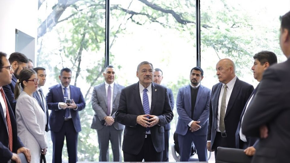 El Rector Santos Guzmán López inauguró la Oficina de Representación de la UANL en la Ciudad de México para fortalecer la vinculación nacional.