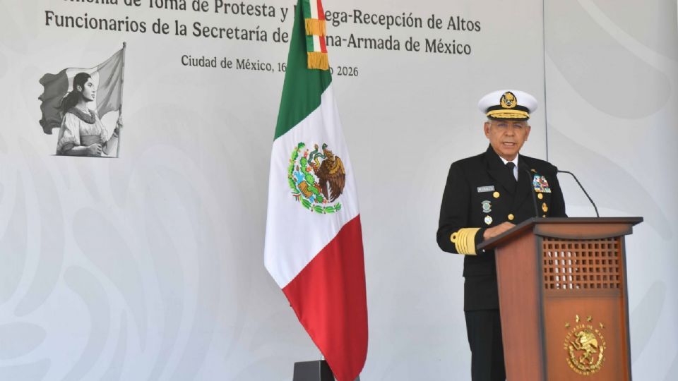 Raymundo Pedro Morales, secretario de Marina.