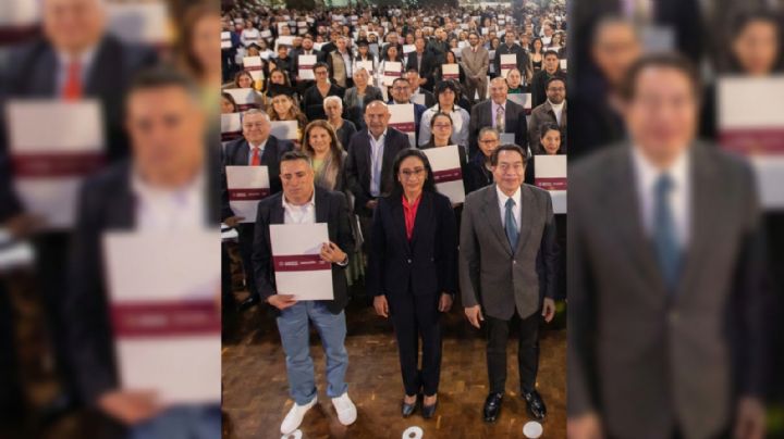 Más de 2.5 millones de profesionistas ya descargaron su Constancia SEP; funcionará como "currículum digital"