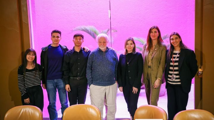 Fredric Roberts impulsa talento fotográfico de estudiantes de la UANL