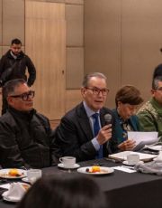 Foto descriptiva de: Gobierno federal y de Nuevo León revisan políticas ambientales rumbo al Mundial 2026