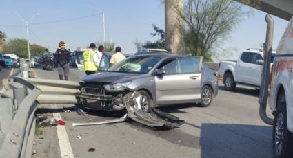Fuerte choque entre Av. Colón y Constitución deja cuatro personas lesionadas en Monterrey