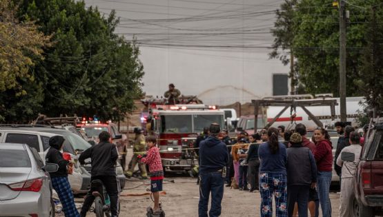 Chocan bomberos con autobús de transporte público en colonia Cuauhtémoc