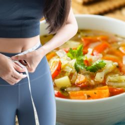 Enero saludable: la sopa de dieta perfecta para empezar a bajar de peso