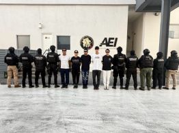 Detienen a familia con narcóticos en García