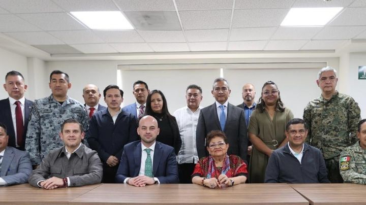 Ernestina Godoy realiza visita a Fiscalía Federal de Morelos
